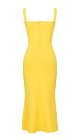 HIP WRAP BANDAGE MIDI DRESS IN YELLOW