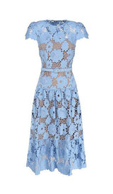 APPLIQUÉD FLORAL LACE MIDI DRESS IN BLUE