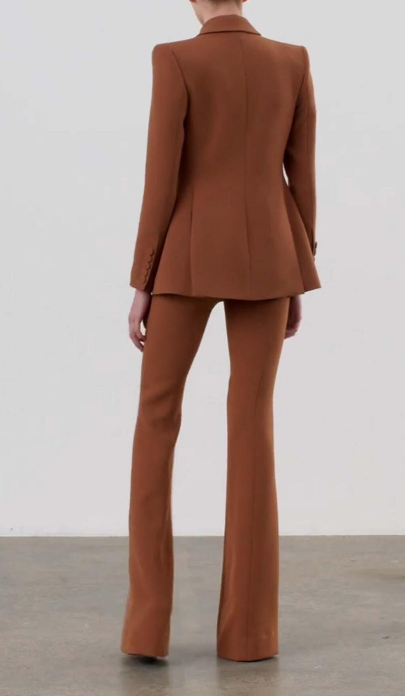 DOUBLE-BREASTED WIDE LEG JACKET SUIT IN BROWN