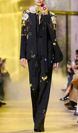 PRINTED BUTTON JACKET SUIT IN BLACK