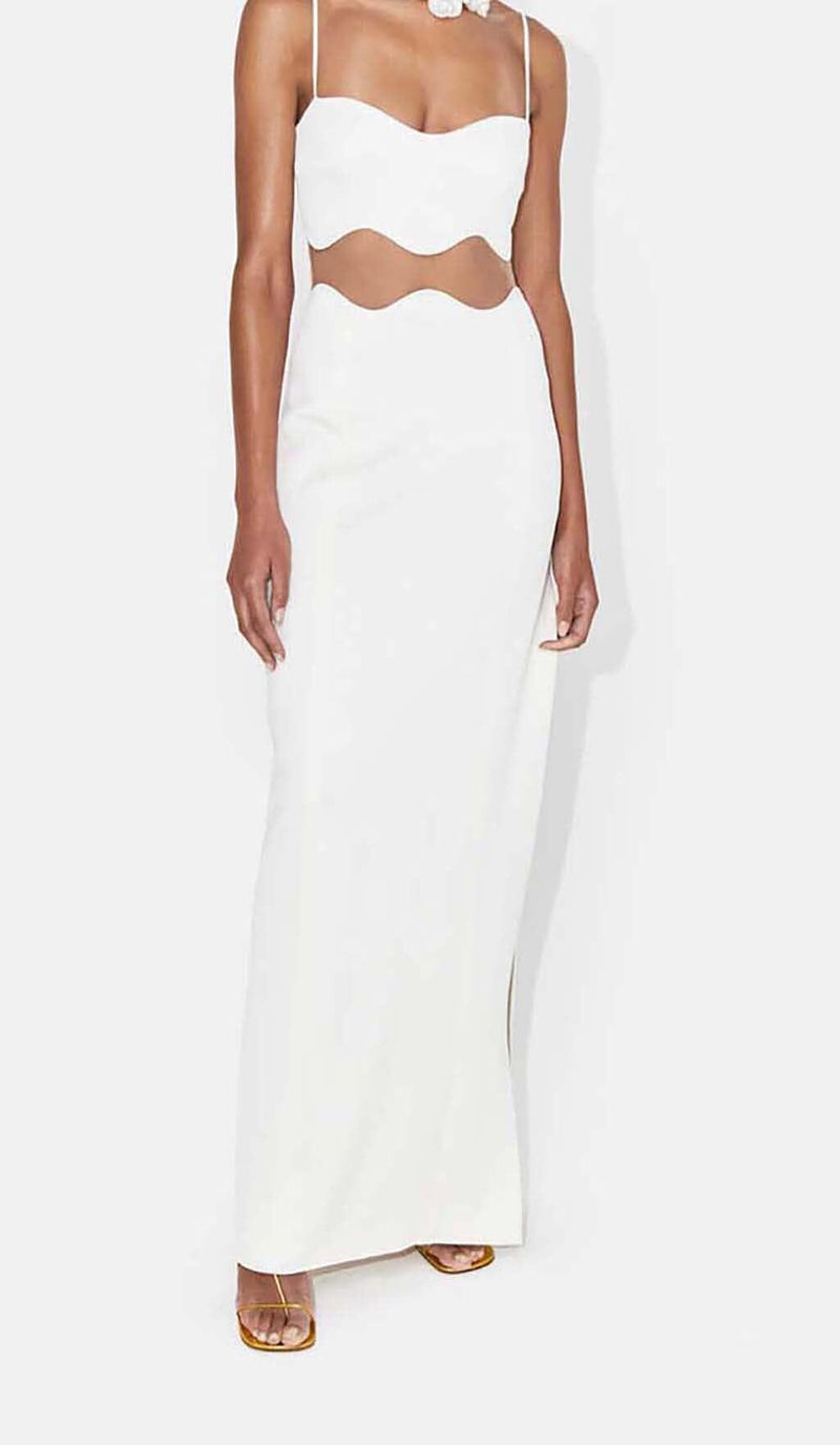 SCALLOPED MESH INSERT MAXI DRESS IN WHITE