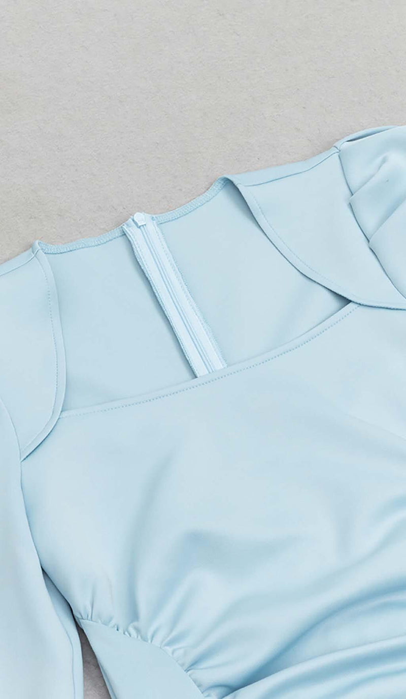 SQUARE NECK FLARED MIDI DRESS IN PASTEL BLUE