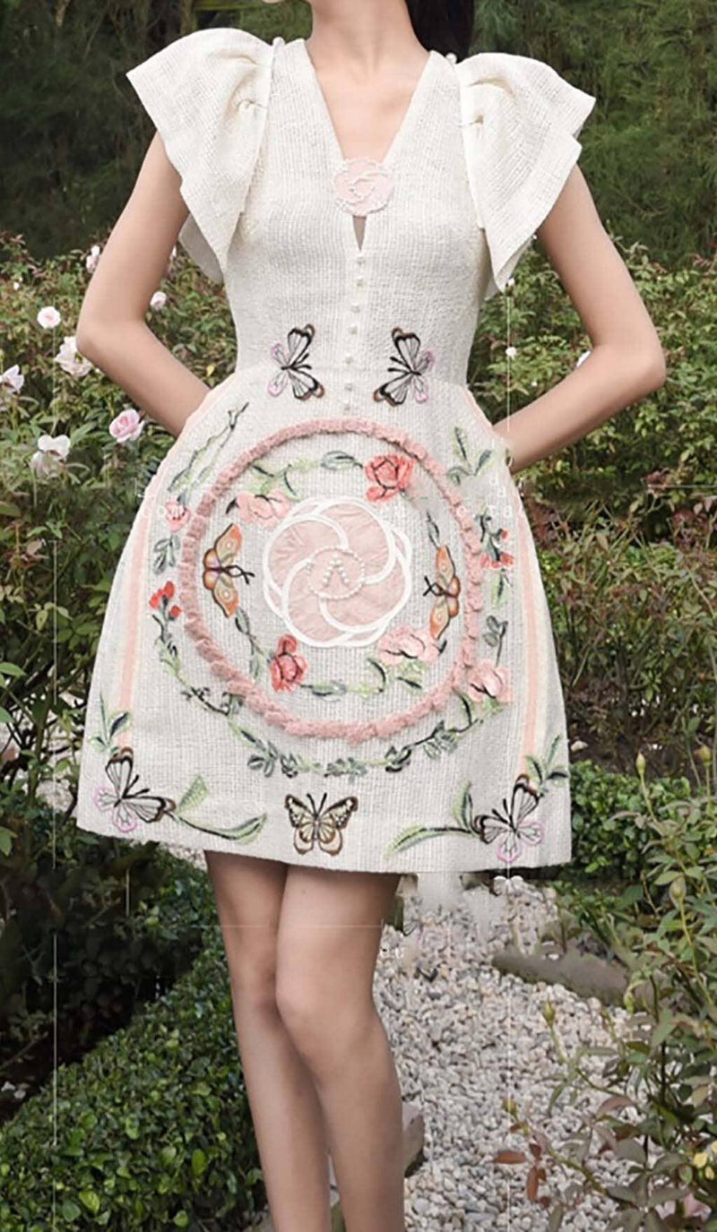 EMBROIDERY V-NECK MIDI DRESS IN WHITE