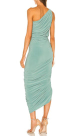 PLEATED SLEEVELESS ONE-SHOULDER DRESS IN GREEN