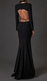 LONG SLEEVE CUT OUT BACKLESS MERMAID MAXI DRESS IN BLACK