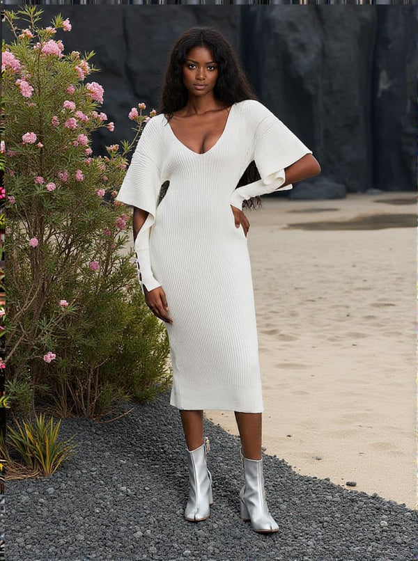 Suri V Neck Hollow Knitted Dress In White