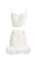 CHANEL'S STYLE WITH FEATHER SHORT SKIRT SUIT IN WHITE