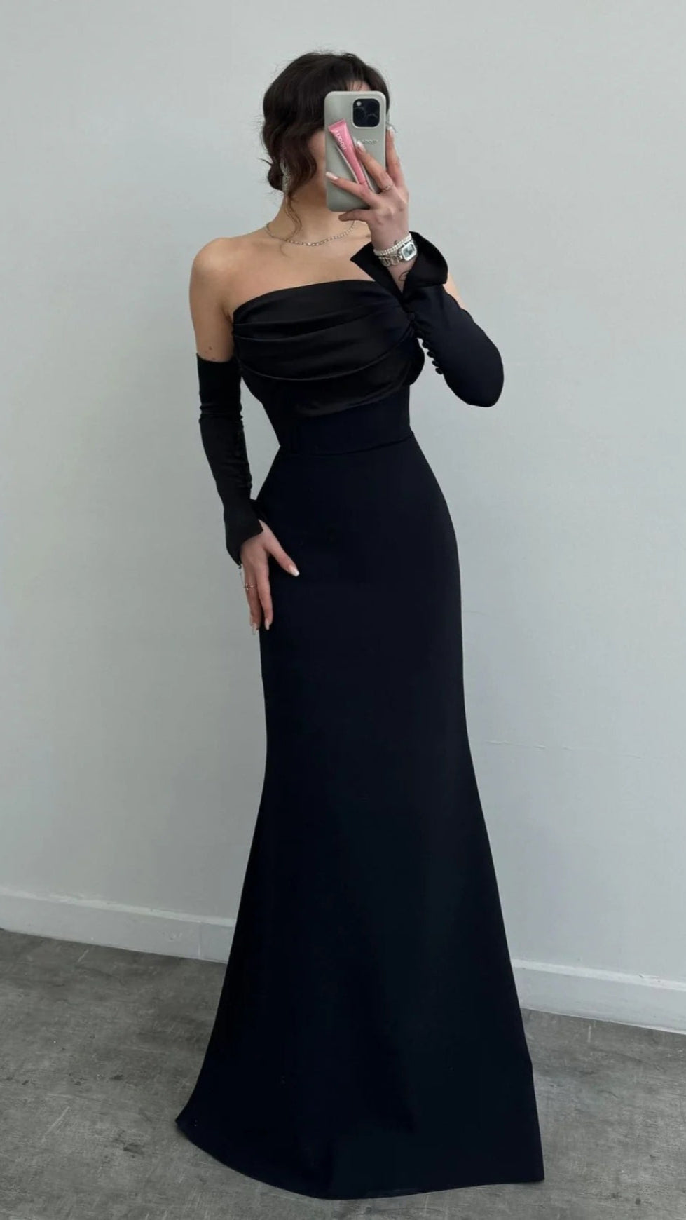 Chic Black Draped Maxi Dress with Strapless Neckline & Long Off-Shoulder Sleeves