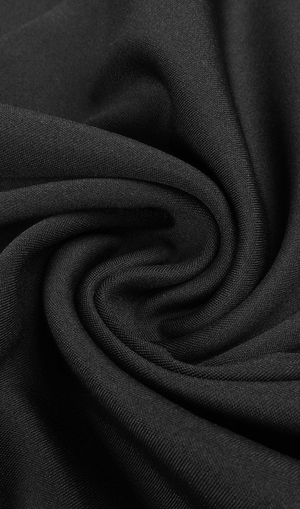 Long Sleeve Mermaid Maxi Dress in Black